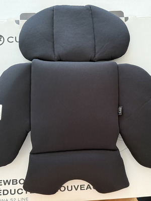 Cybex Gold New Born Inlay Sirona S2 Line Black like new