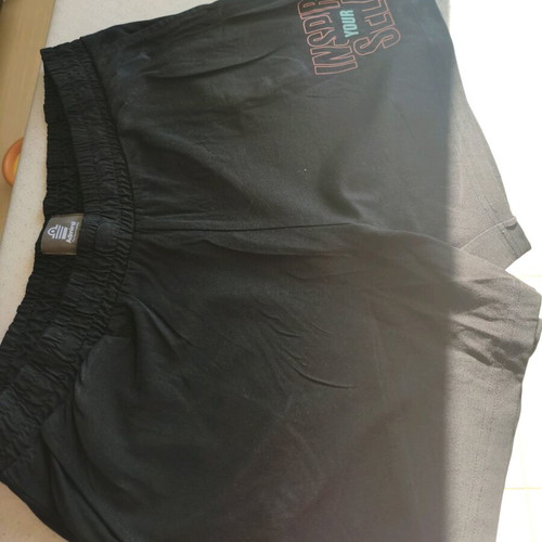 Admiral women's sports shorts medium like new, black with print