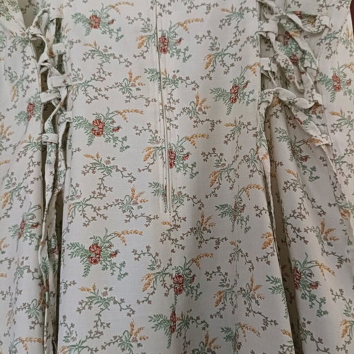 Dress with triple straps like new, colorful, size M