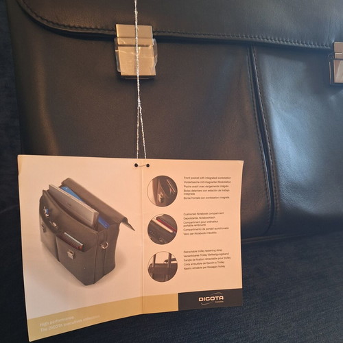 Dicota Classic Executive Leather Laptop Briefcase new, black