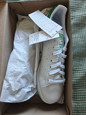 Adidas Stan Smith white size 43.5 new
