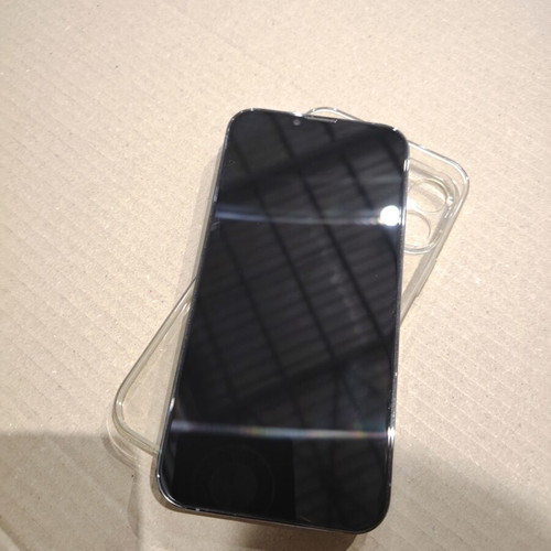 iPhone 13 Pro Max 128 GB Sierra Blue like new with cases and charger