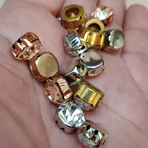 Glass rhinestones on metal base like new for sewing