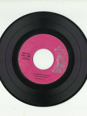 Children's vinyl record used, Rock a Bye Baby, 45 RPM