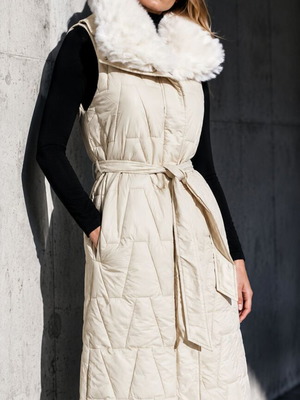 Elegant women's vest with detachable leather collar, sizes 2XL and 4XL