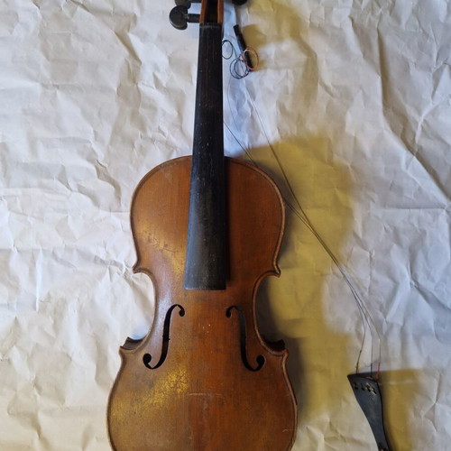 Vintage Antonius Stradivarius Violin 1730 used, for repair