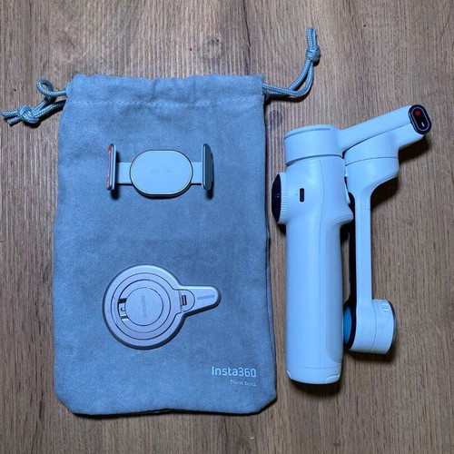 Insta360 Flow2 Pro Creator Kit like new with accessories