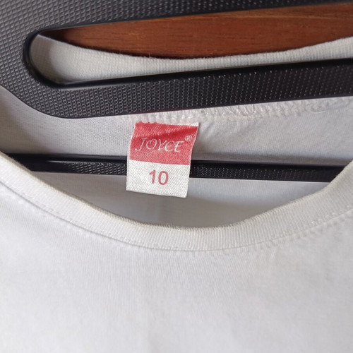 Joyce boys' white T-shirt size 10 like new