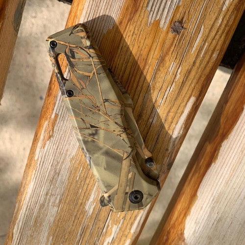 Buck folding knife like new with blade lock