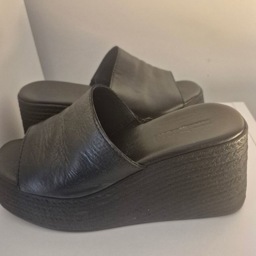 Tsakiris Mallas leather slippers like new, black, size 37