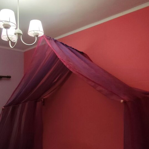 Mosquito net pink with purple like new