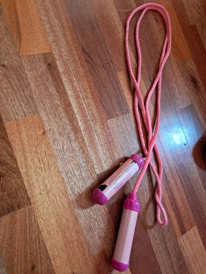 Sports jump rope like new, in excellent condition