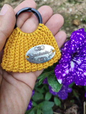 Keychain bag handmade yellow, new