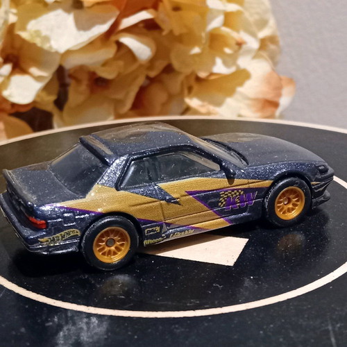 Hot Wheels Premium Nissan Silvia like new