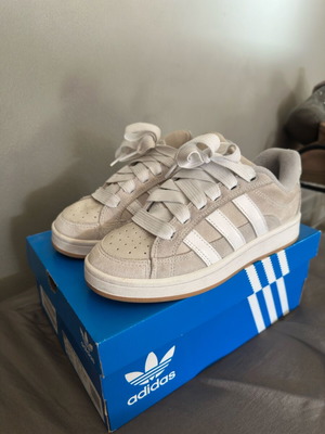 Adidas Campus Beta αθλητικά σαν καινούργια, πολύχρωμα, μέγεθος 38.5