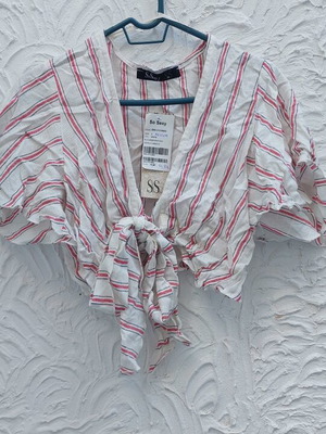 Tops linen set of 2 new, white and beige with red stripes