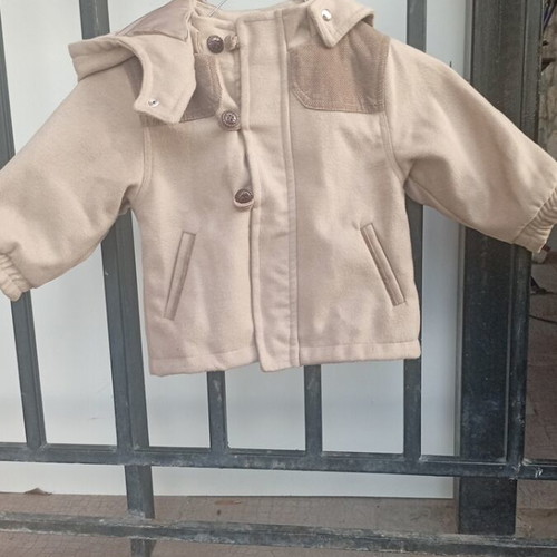 Montgomery coat like new, size 9 months, brand SAM