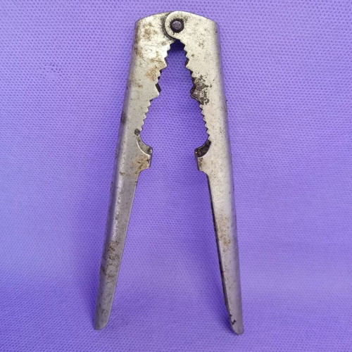 Nutcracker used, shell cracking tool for nuts