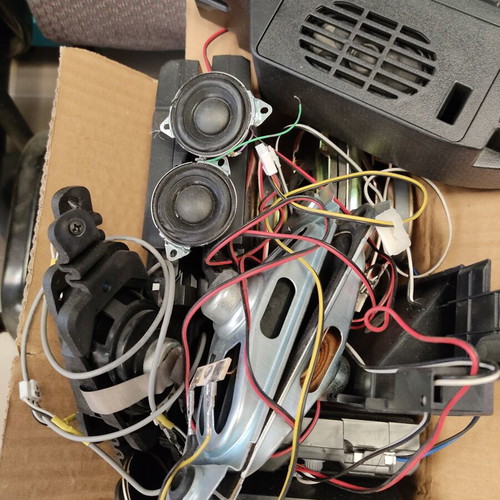 Speakers used from various devices in good condition