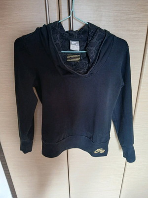Nike sweatshirt used, size XS, black