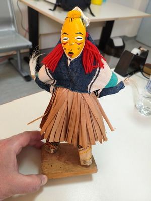 West African Masked Tribal Yacouba Dan Dance Figurine 27cm σαν καινούργιο