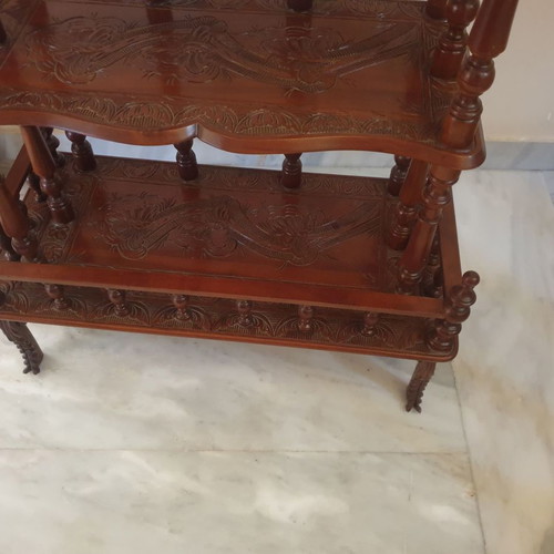 Ξυλόγλυπτη εταζέρα ράφιερα μεταχειρισμένη, αντίκα καρυδιά