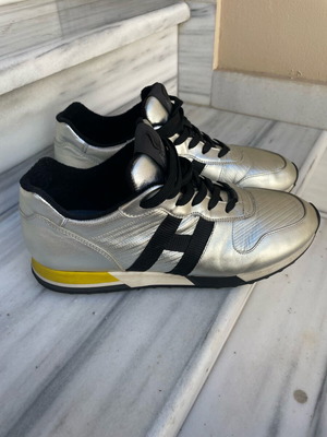 Hogan Sneakers Νο44 Ασημί Μαύρο Κίτρινο Δερμάτινα Σε Άριστη Κατάσταση