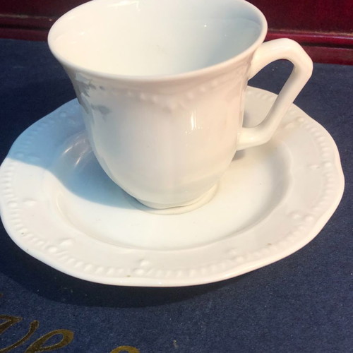 Antique Château Valmont coffee set 12 pcs like new, white embossed porcelain