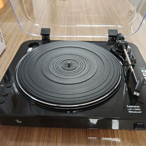 Lenco LBT-120BK turntable with Bluetooth and USB recording, Audio-Technica