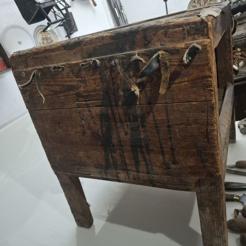 Old wooden cobbler bench with 30 tools used, rare museum set