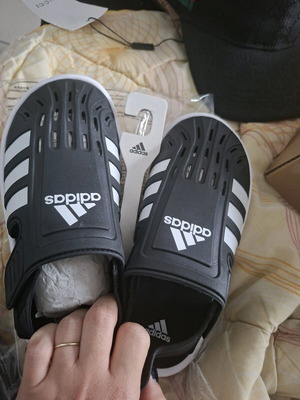 Adidas Παιδικά Σανδάλια Καλοκαιρινά Κλειστή Μύτη Νούμερο 33 Καινούργια