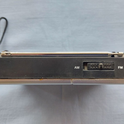 Baijiali KK257 portable analog radio used, vintage transistor AM/FM