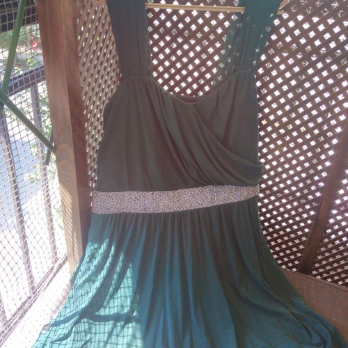 Green dress with lining and tulle, size XXL