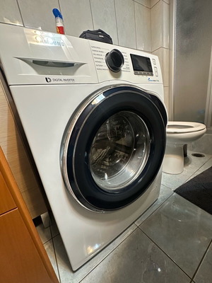 Samsung washing machine 9kg like new