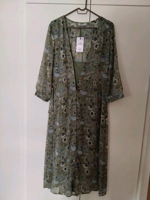 Dress new size large