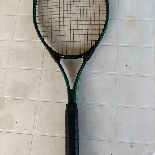 Tennis racket used