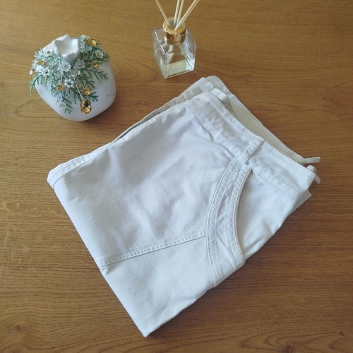 Lynne white midi skirt size XS like new