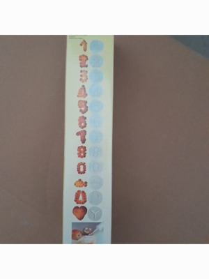 Plastic Hand Cookie Press with Multiple Designs New