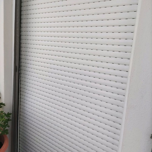 PVC door Synco used with frame and shutter