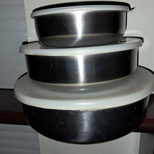 Metal food storage containers set of 3 used, stainless steel with lids