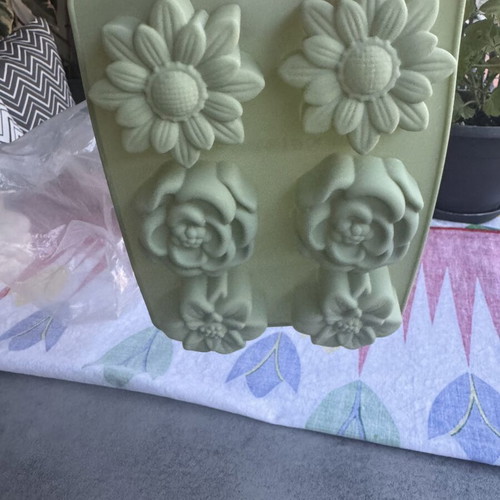 Silicone mold used for making wax flowers, large and soft