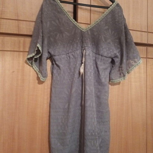 Enzzo beach kaftan like new, gray and green, size S