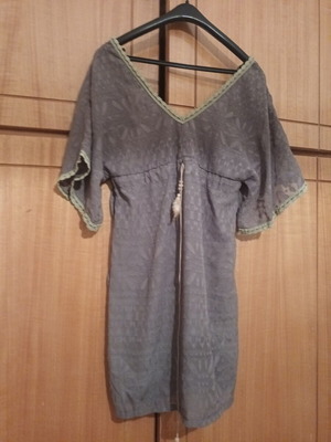 Enzzo beach kaftan like new, gray and green, size S