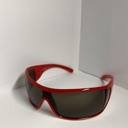 Gianfranco Ferrè FF54103 Sunglasses new, red with original case