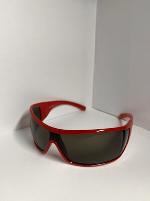 Gianfranco Ferrè FF54103 Sunglasses new, red with original case