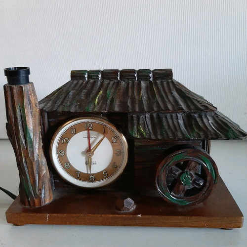Meiko collectible clock music box and lamp like new 1950s