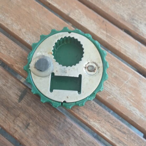 Heineken Bottle Opener large used, magnet missing
