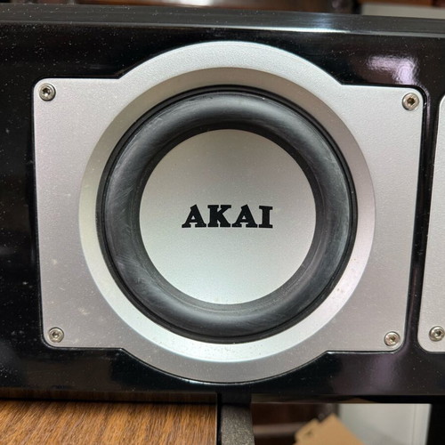 Akai SS006A-305 center speaker used with removable grille