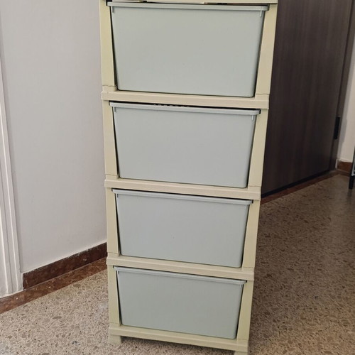 Plastic drawer unit used, dimensions 91x44x37 cm