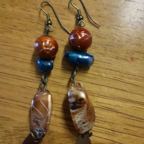 Earrings like new, various colorful pairs